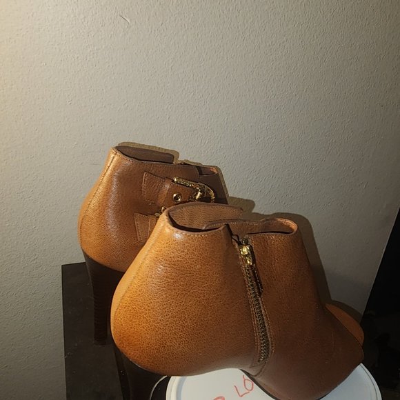 Women Michael Kors Open Toe Cognac Booties - Picture 2 of 4